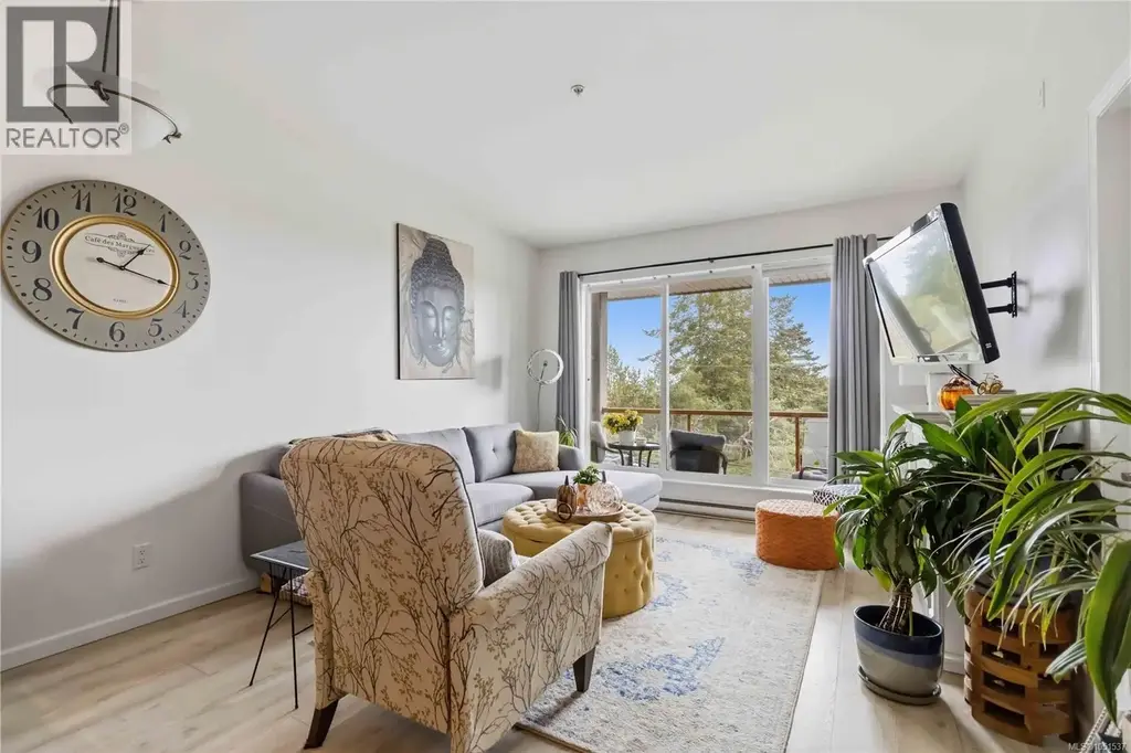 308 1959 Polo Park Crt, Central Saanich