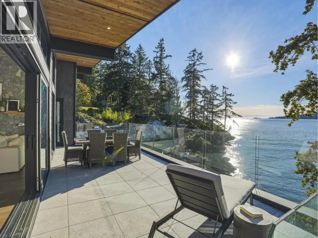 1724 Bowen Bay Road, Bowen Island