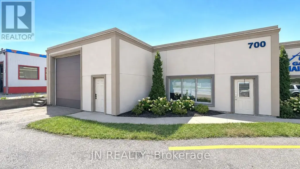 Unit 102 - 700 Franklin Boulevard E, Cambridge