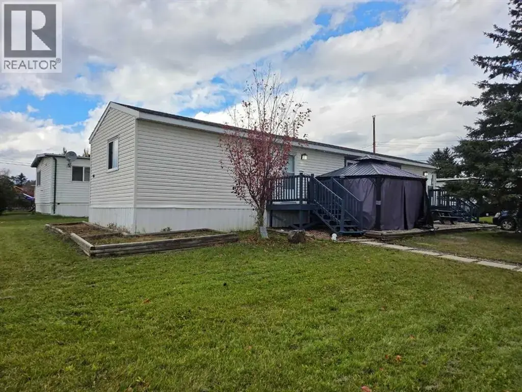 901 52 Street, Edson