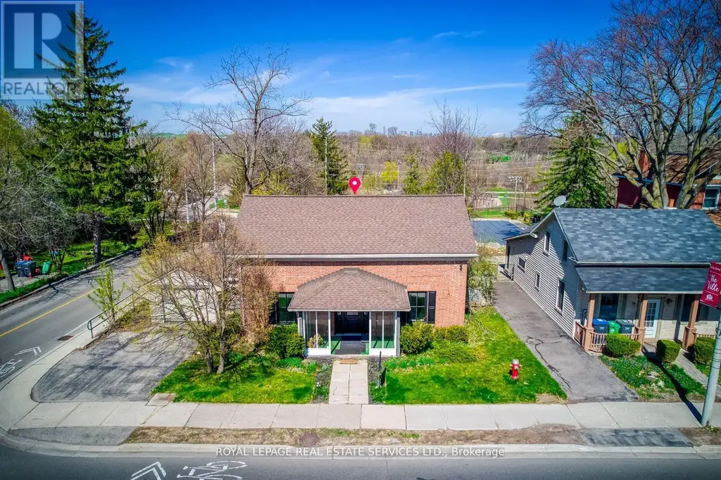 317 Queen Street S, Mississauga (Streetsville)