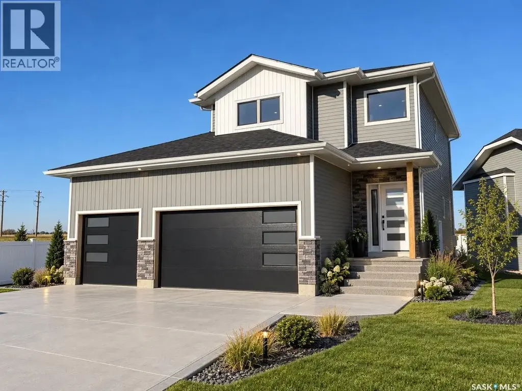 802 Ballesteros Crescent, Warman