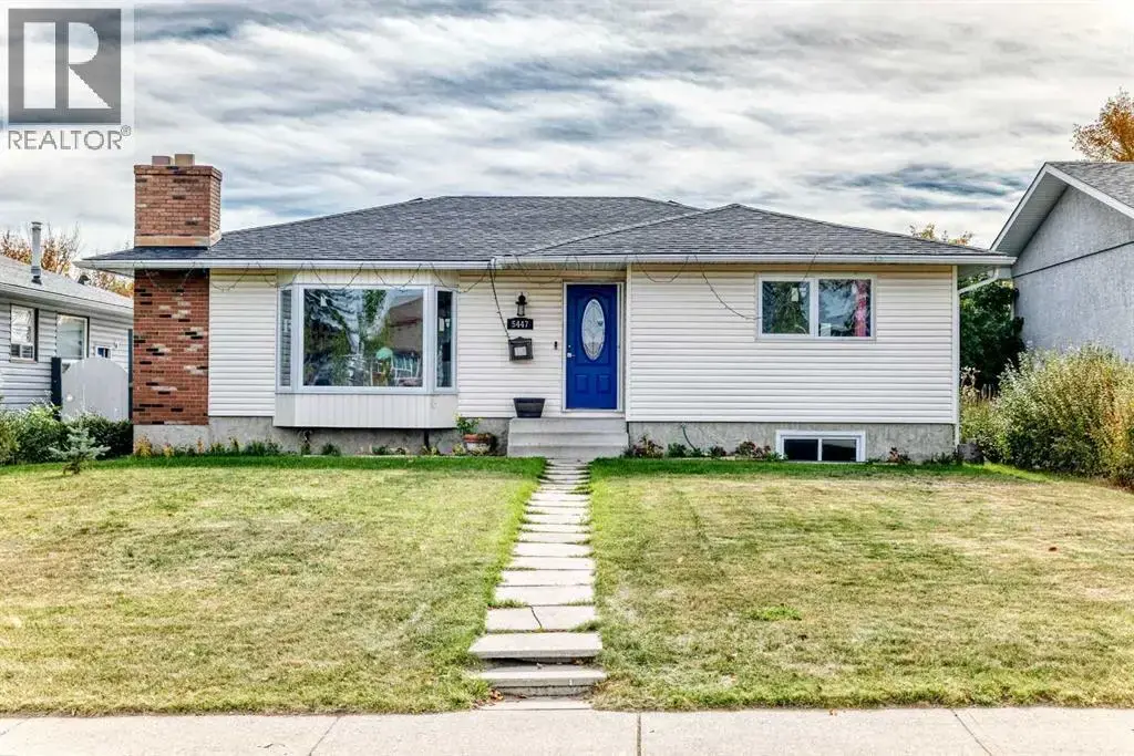 5447 Rundleview Road Ne, Calgary
