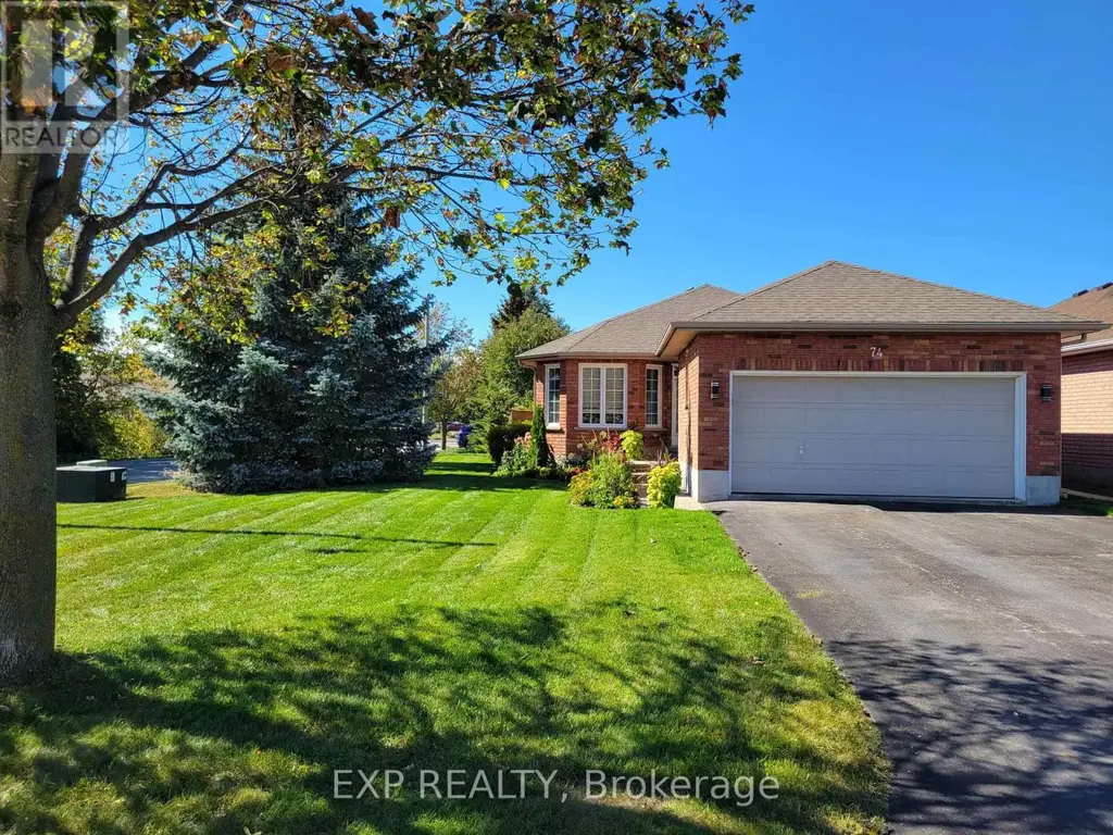 74 Buchanan Street, Barrie (Grove East)