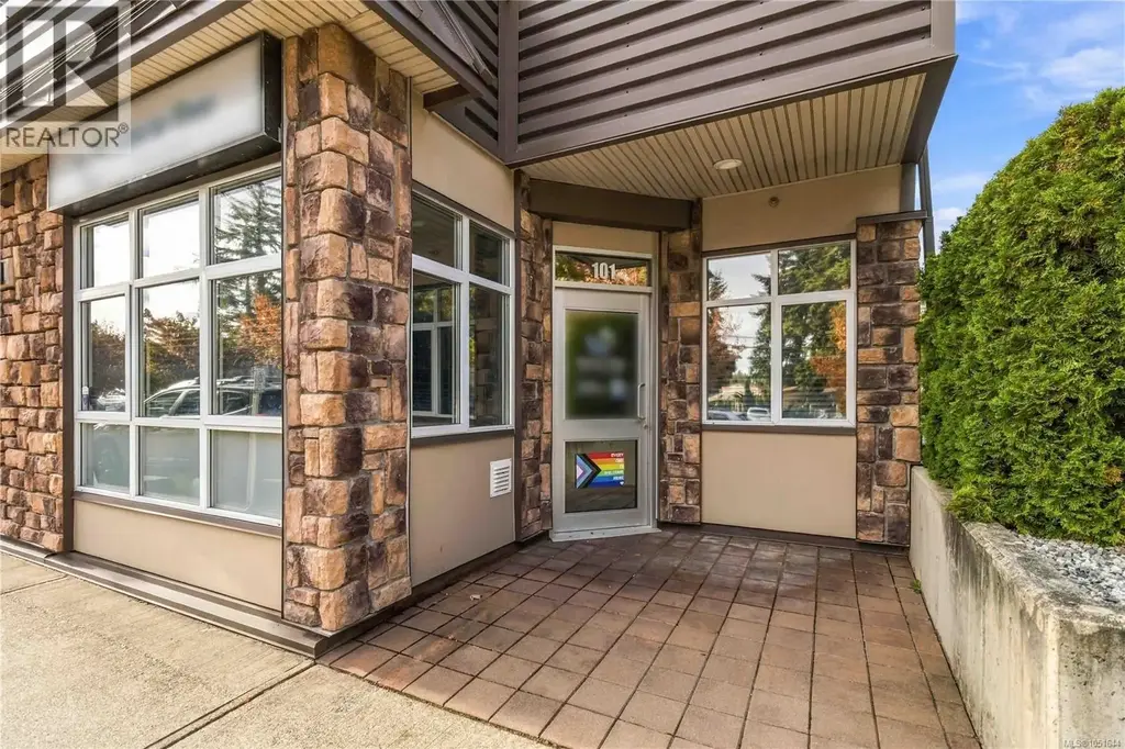 101 2220 Sooke Rd, Colwood