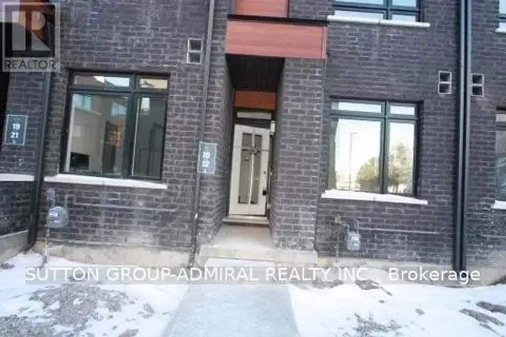 22 - 370 Red Maple Road, Richmond Hill (Langstaff)