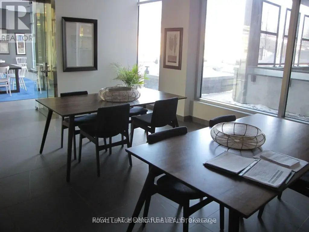 212 - 385 Osler Street, Toronto (Weston-Pellam Park)