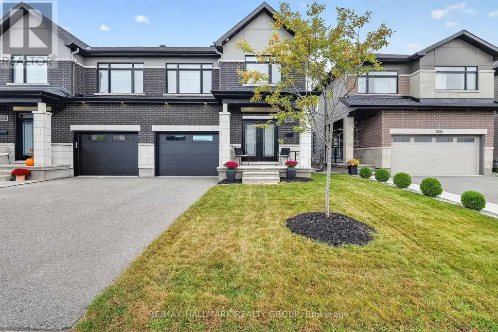 1033 Hydrangea Avenue, Ottawa