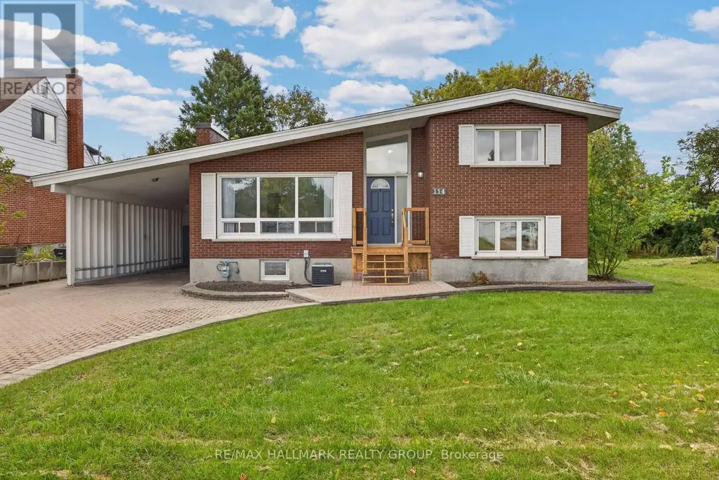 114 Meadowlands Drive W, Ottawa