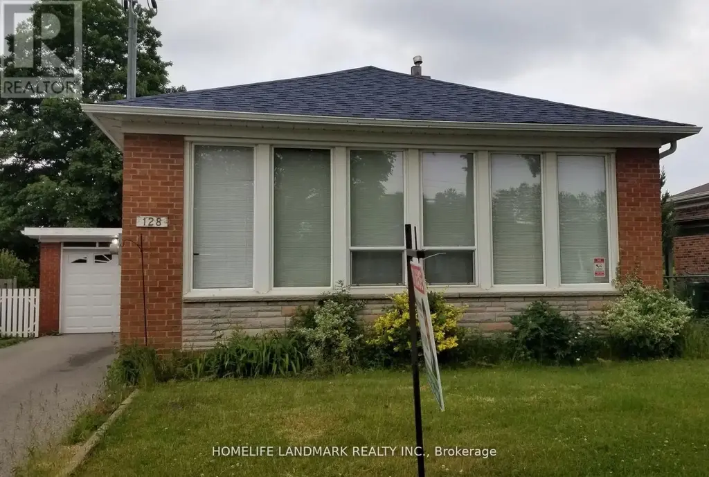 128 Lord Roberts Drive, Toronto (Eglinton East)