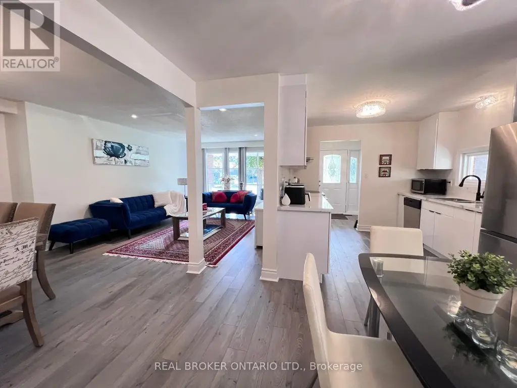 105 Fred Varley Drive, Markham (Unionville)