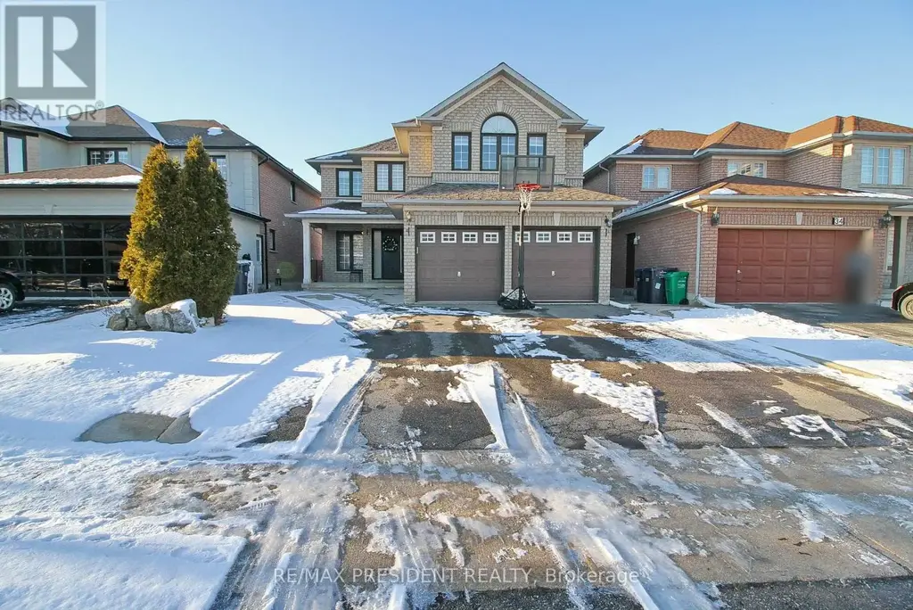 32 Deerglen Drive, Brampton (Sandringham-Wellington)
