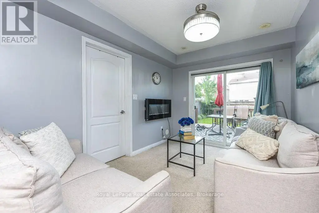 2 - 6 Ventura Avenue, Brampton (Fletcher's West)