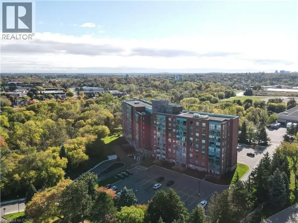 55 Blue Springs Drive Unit# Ph12, Waterloo