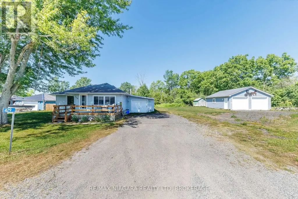 429 Delaware Avenue, Fort Erie (Crescent Park)