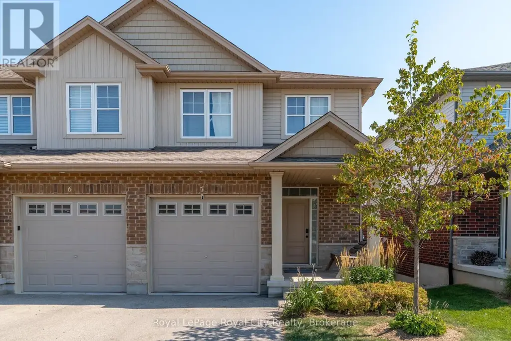 7 - 269 Watson Parkway N, Guelph (Grange Road)