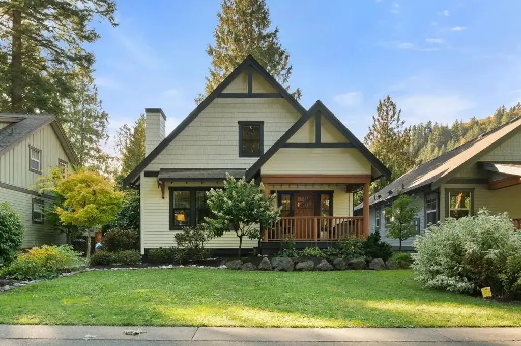 1825 Mossy Green Way, Cultus Lake South, Lindell Beach