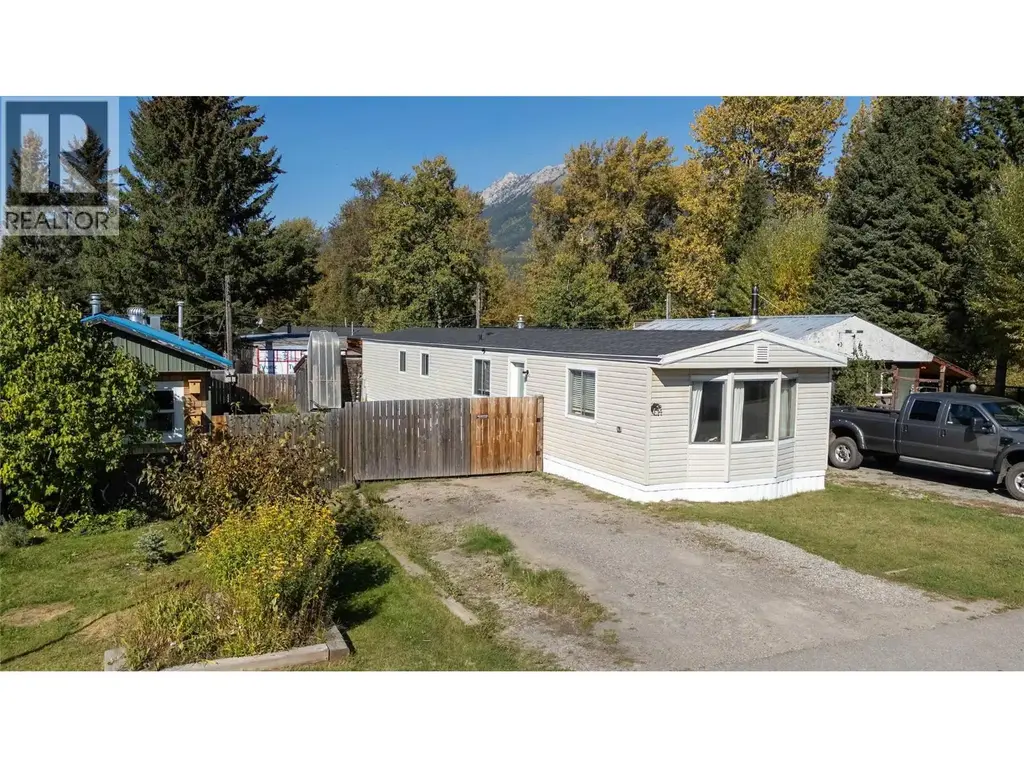 60 Cokato Road Unit# E14, Fernie