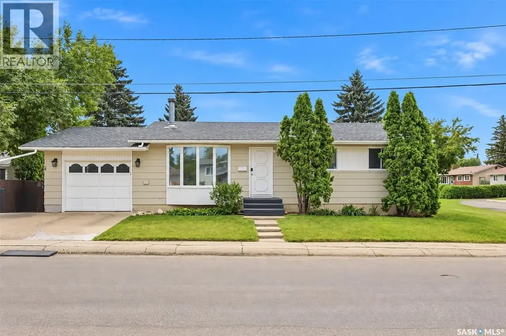 1535 Laura Avenue, Saskatoon