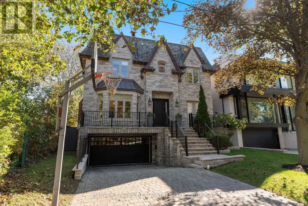 717 Woburn Avenue, Toronto (Bedford Park-Nortown)