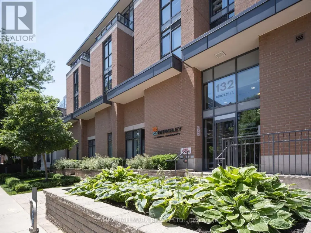715 - 132 Berkeley Street, Toronto (Moss Park)