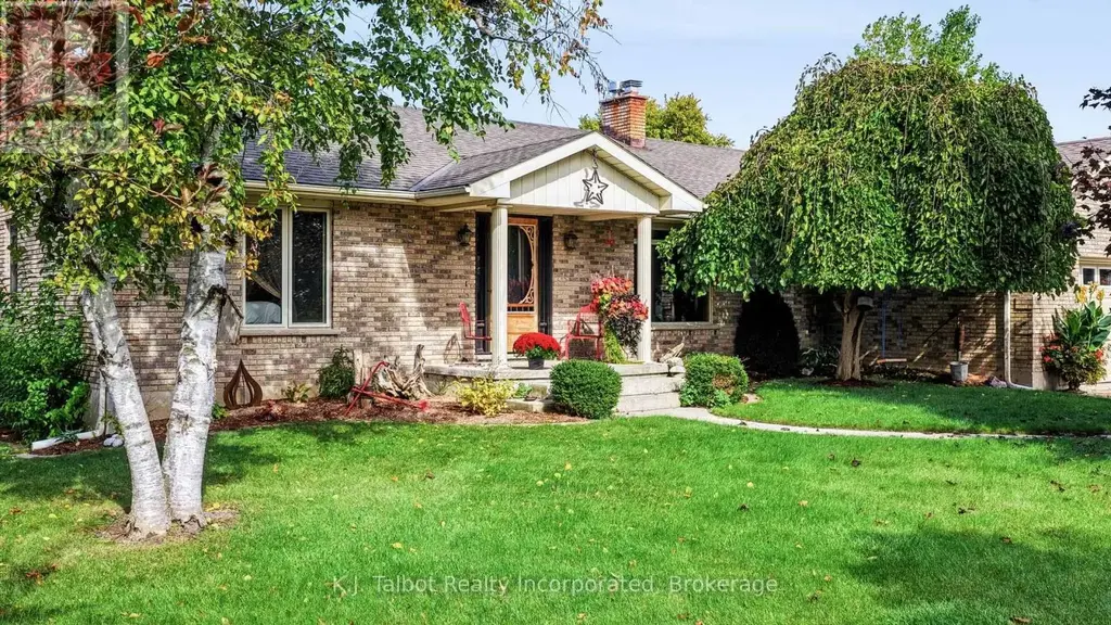 33786 Crystal Springs Road, R. R. #1 Road, Bluewater (Bayfield)