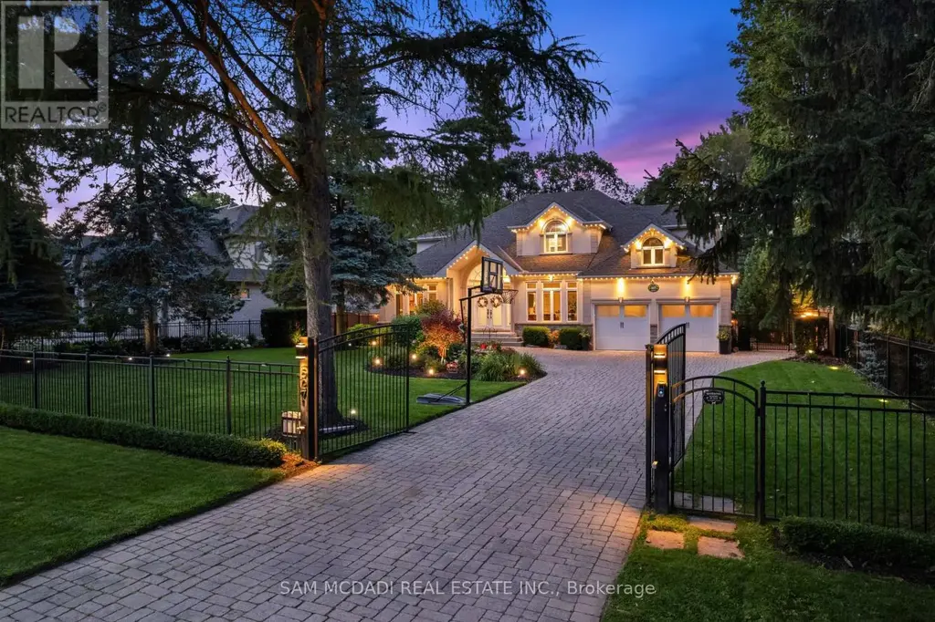 527 Meadow Wood Road, Mississauga (Clarkson)