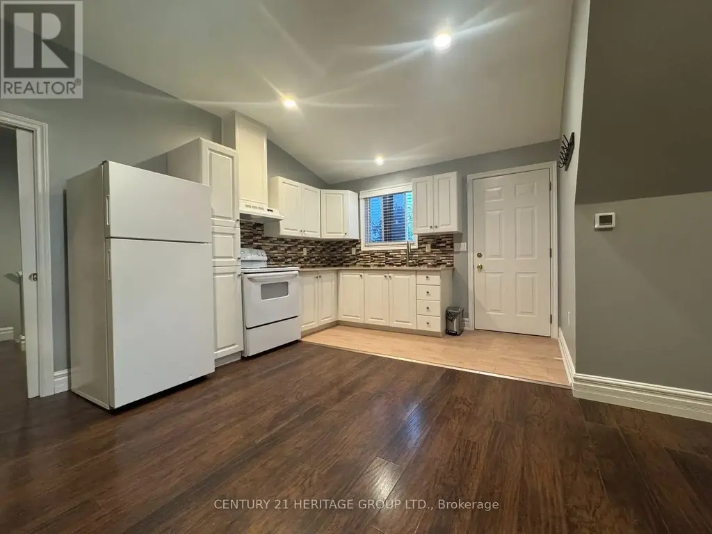 #3a - 166 Cedardale Avenue, Hamilton (Stoney Creek)