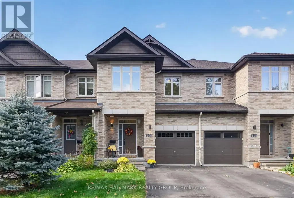 304 Celtic Ridge Crescent, Ottawa