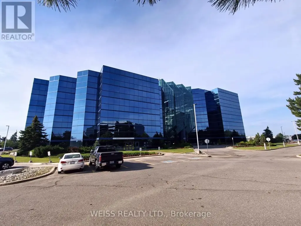 E201 - 675 Cochrane Drive, Markham (Buttonville)