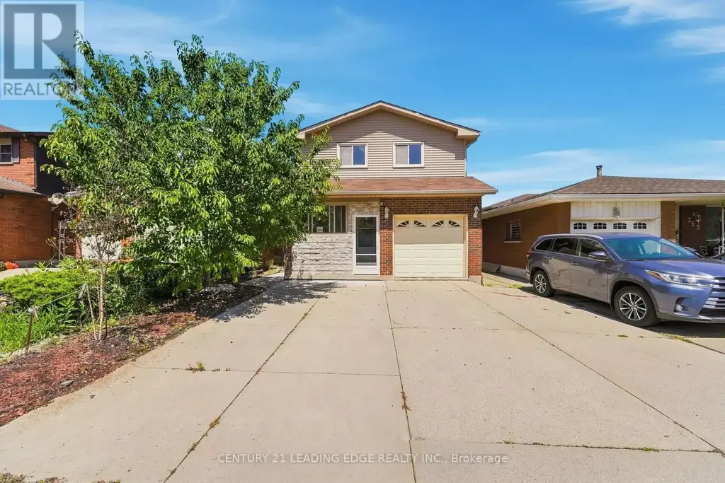 749 Stone Church Road E, Hamilton (Randall)