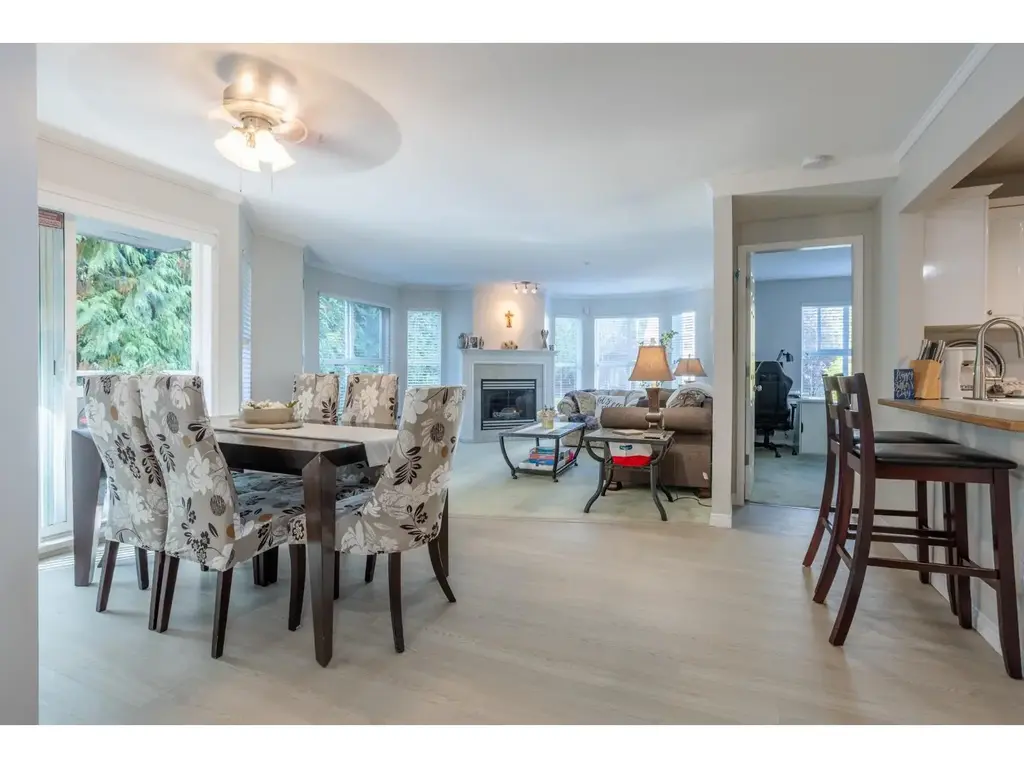 205 6557 121 Street, Surrey