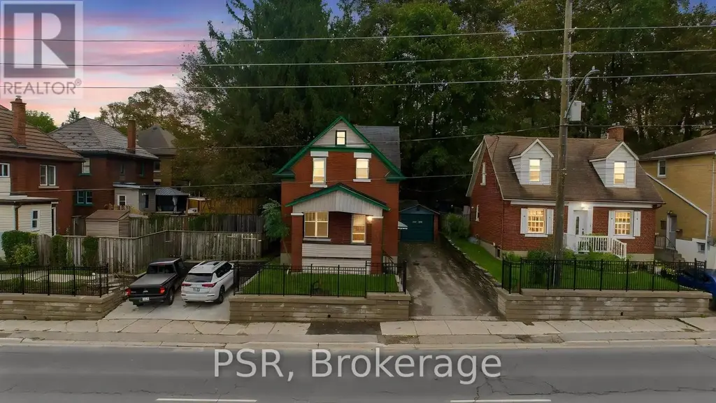 381 Victoria Street N, Kitchener