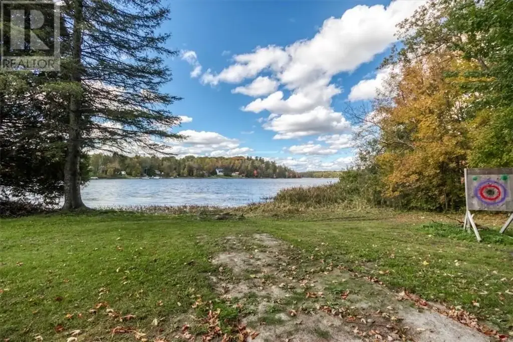 205 Bear Lake Road Unit# E, Noelville
