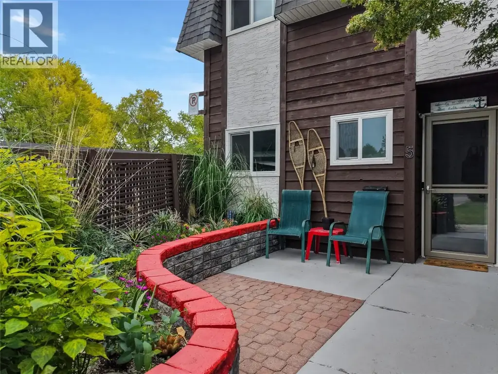 3135 Walnut Street Unit# 5, Kelowna