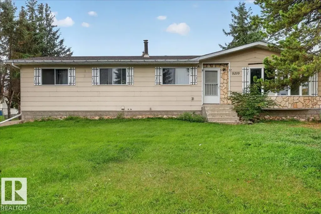 5210 49 St, Waskatenau