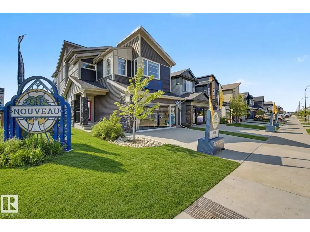 2 Nouveau Dr, St. Albert