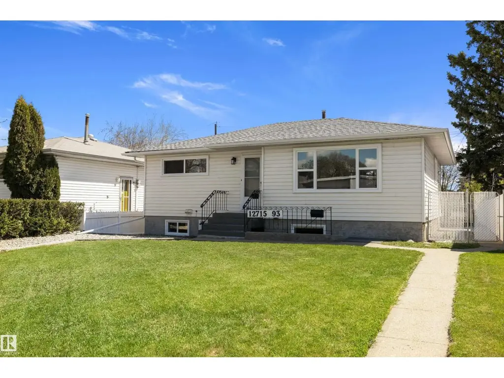 12715 / 12717 93 St Nw, Edmonton