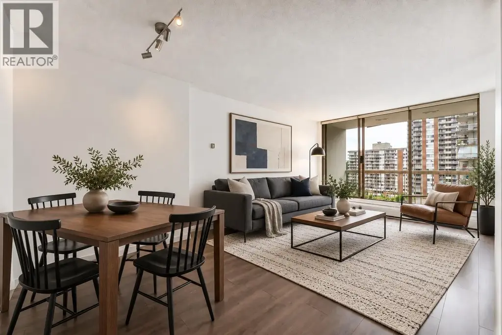 802 2008 Fullerton Avenue, North Vancouver