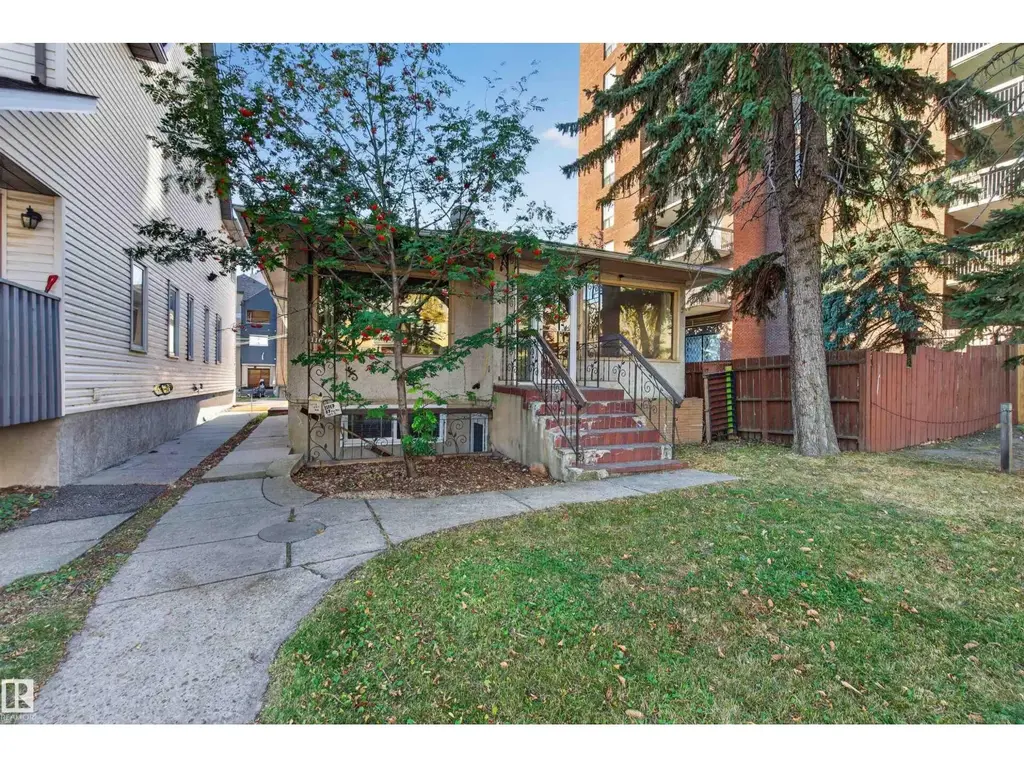 11015 87 Av Nw, Edmonton