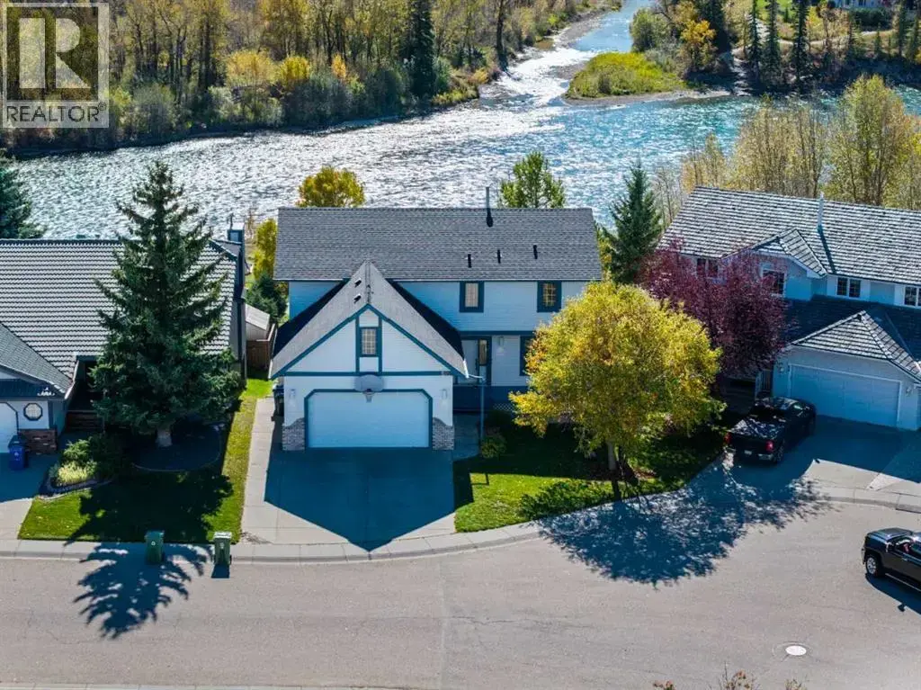 52 West Mitford Crescent, Cochrane