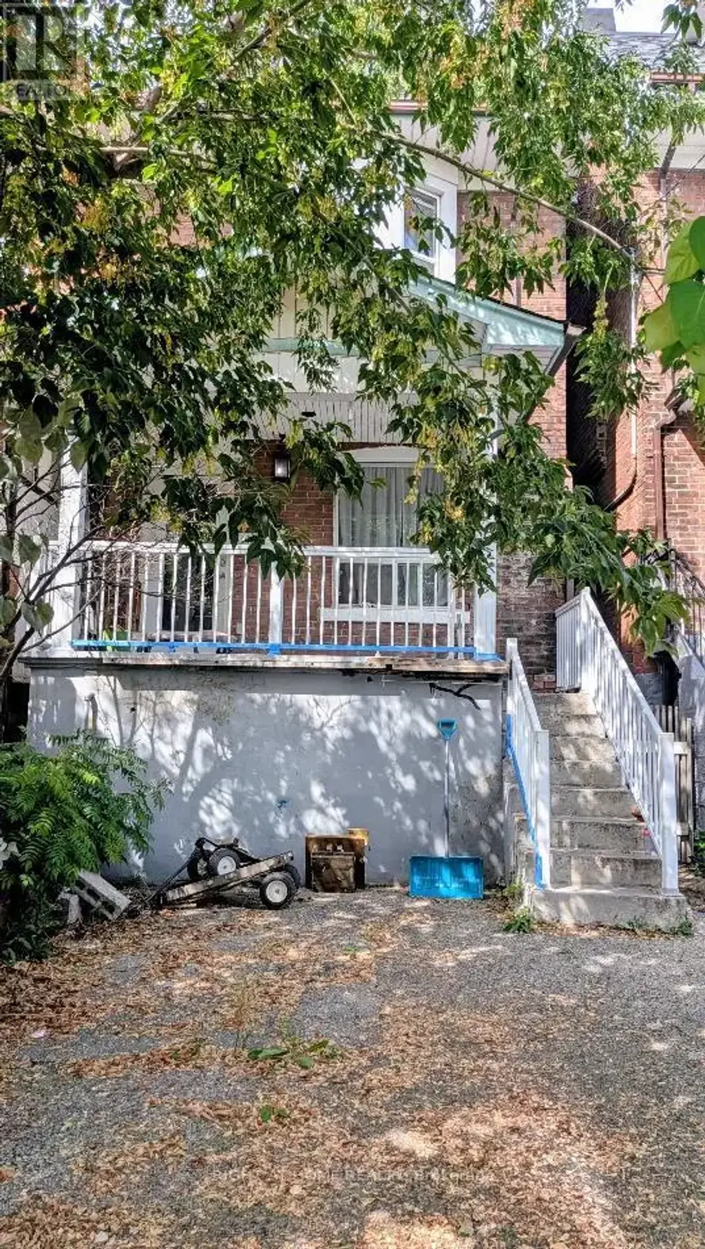 160 Rosemount Avenue, Toronto (Corso Italia-Davenport)
