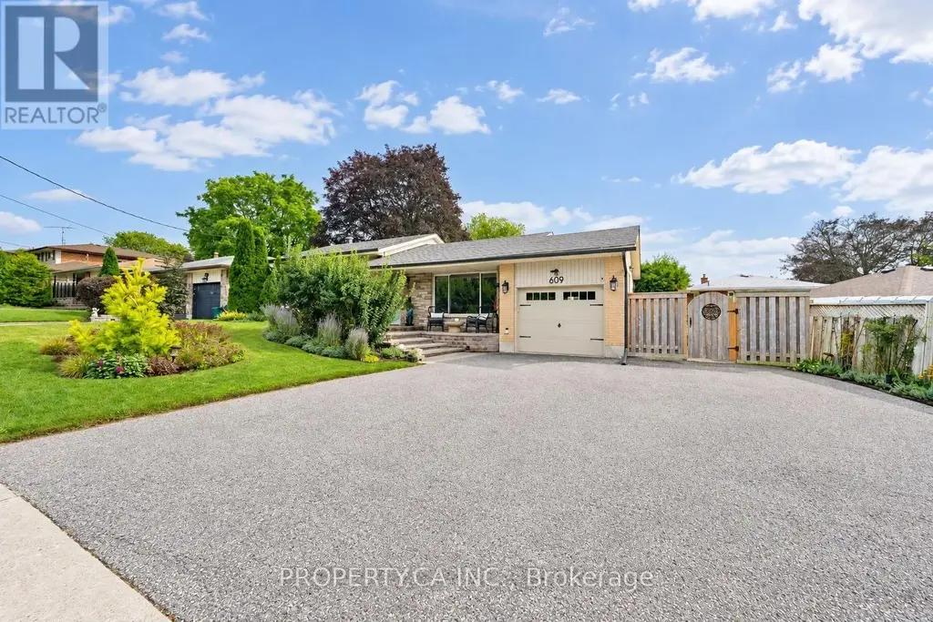 609 Annapolis Avenue, Oshawa (McLaughlin)