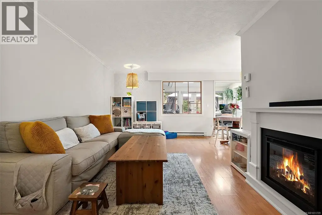 191 Atkins Rd, View Royal