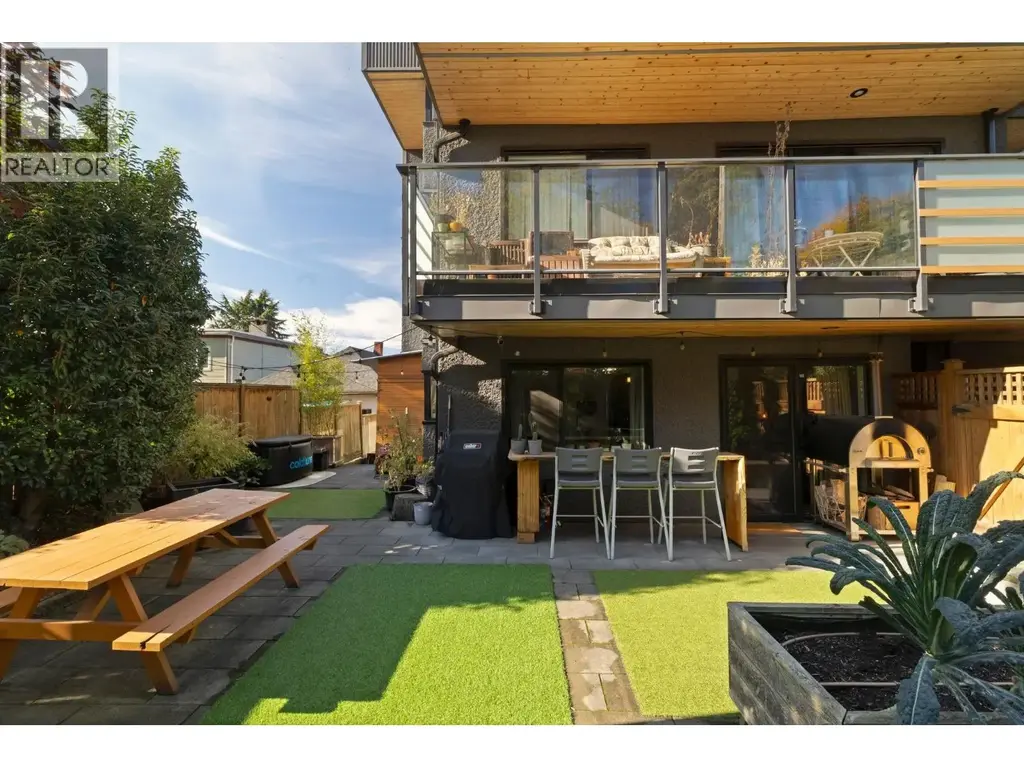 214 2336 Wall Street, Vancouver