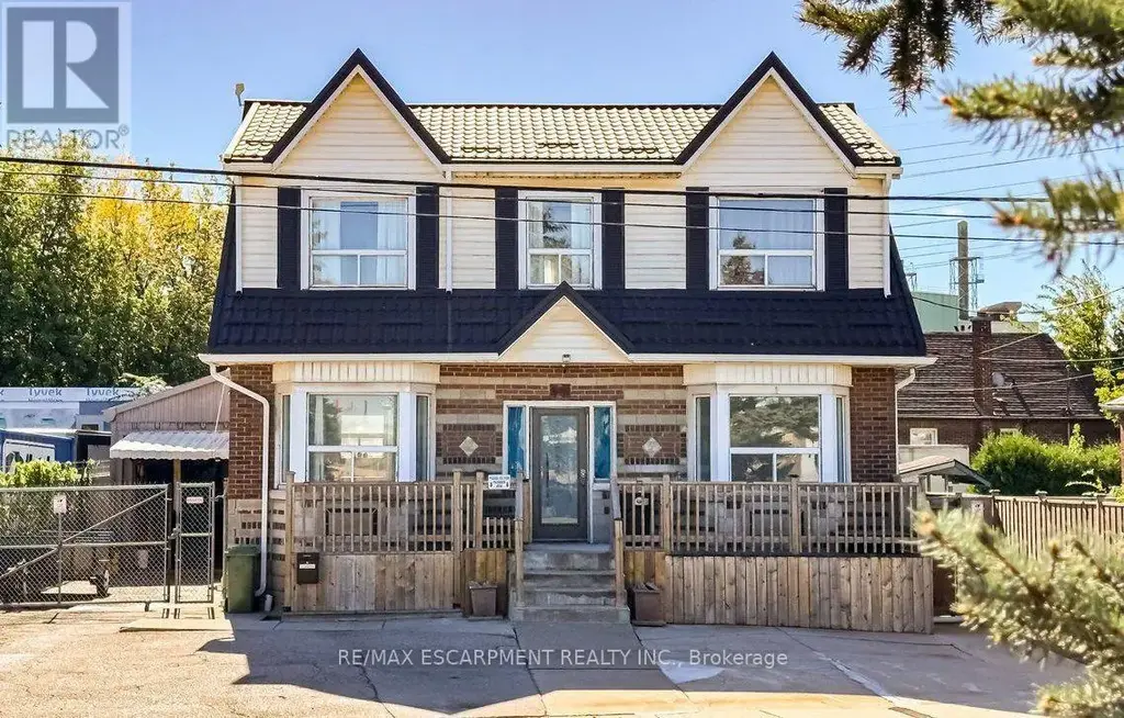 548 Beach Road, Hamilton (Parkview)