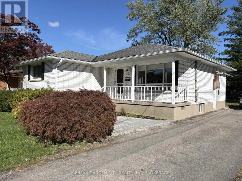 Lower - 44 Valencourt Drive, Welland (N. Welland)