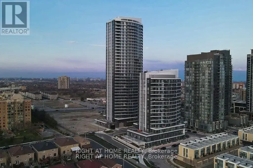 2014 - 35 Watergarden Drive, Mississauga (Hurontario)