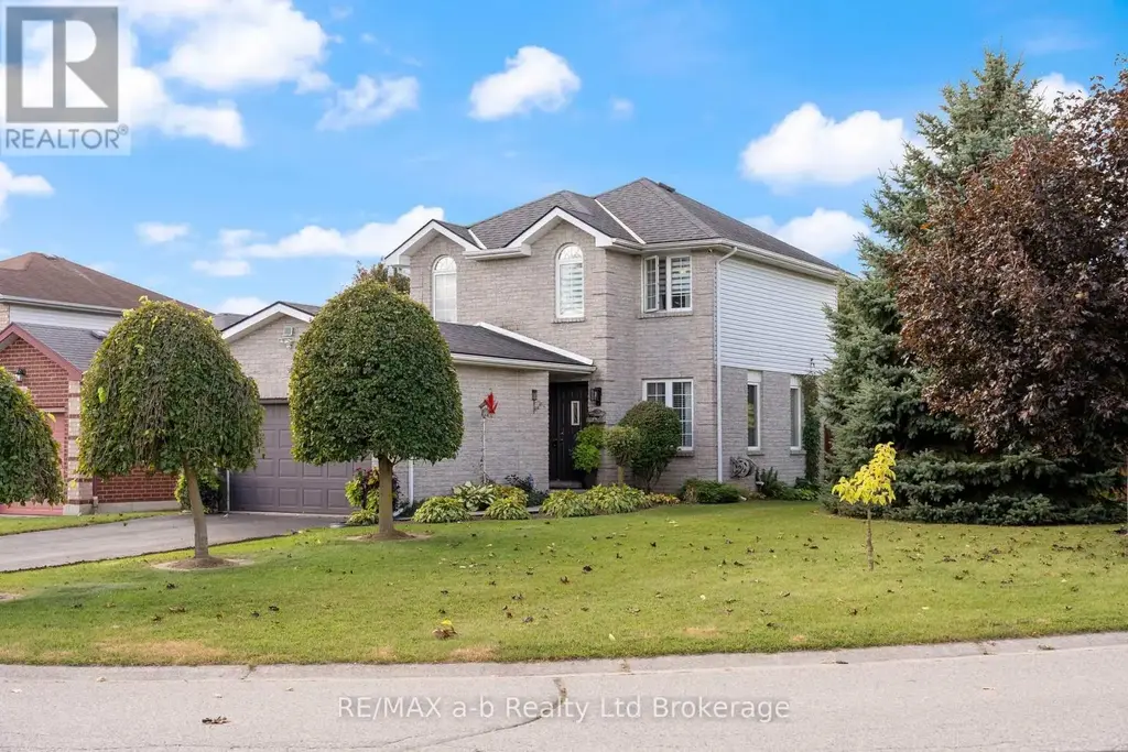 36 Kara Lane, Tillsonburg