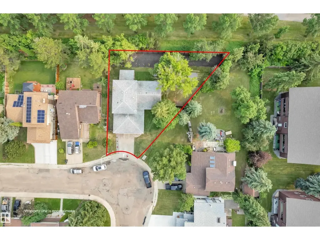 11615 24 Av Nw, Edmonton